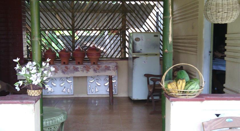 Yoho Mango House Otel Negombo Oda fotoğraf